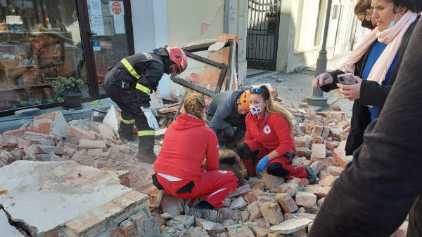 Strong 6.3 magnitude earthquake rocks central Croatia, day after strong tremors Strong 6.3 magnitude earthquake rocks central Croatia, day after strong tremors