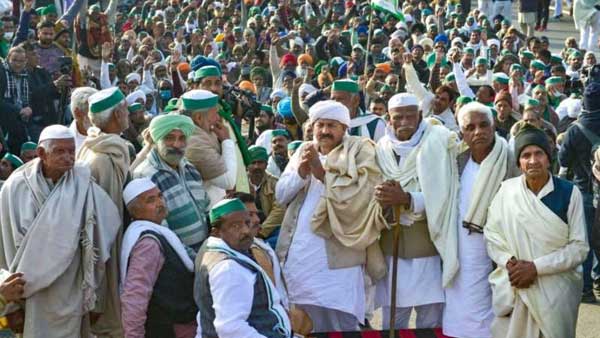 Farmers To Observe Hunger Strike On Monday, Halt Haryana Highway Toll Collection From Dec 25 Farmers To Observe Hunger Strike On Monday, Halt Haryana Highway Toll Collection From Dec 25