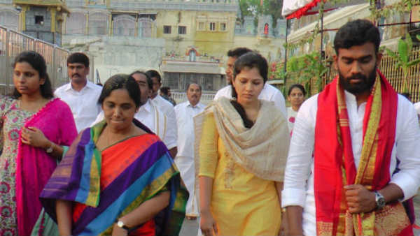  పరిటాల కుటంబం ఆశలపై నీళ్లు