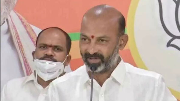  హస్తిన చేరిన బండి సంజయ్.. 