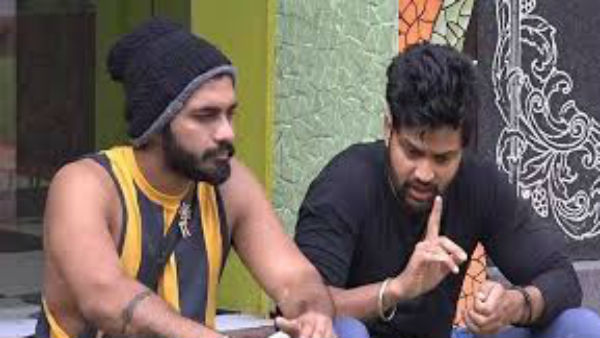 ఫేవరెట్ కంటెస్టెంట్ కోసం ఓట్లు వెల్లువ ఫేవరెట్ కంటెస్టెంట్ కోసం ఓట్లు వెల్లువ