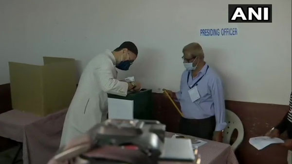 GHMC elections 2020: MoS Home G Kishan Reddy and Telangana minister KTR casts their votes