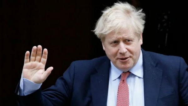 యూకెలో నిండిపోయిన ఆస్పత్రులు...