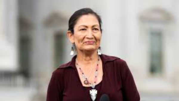 గిరిజన హక్కుల కోసం 