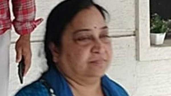 చిట్ ఫండ్స్ నుండి దాదాపు రెండు కోట్ల రూపాయలను సీజ్ చేసిన ఏసీబీ అధికారులు