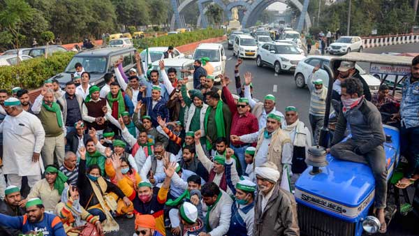 నోయిడా-లింక్ రహదారిలోని చిల్లా సరిహద్దు మూసివేత
