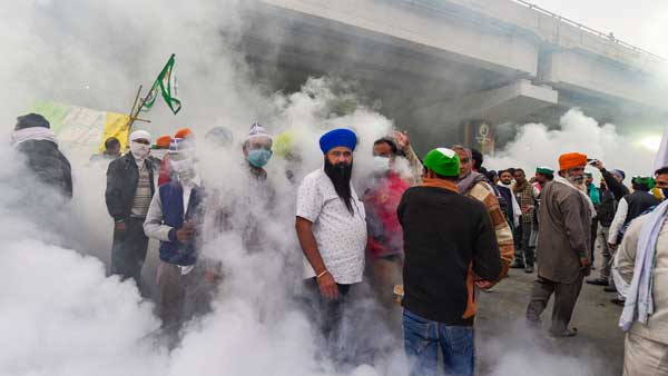 వ్యవసాయ చట్టాల రద్దుకే రైతుల డిమాండ్ .. నిన్న 35 మంది రైతు ప్రతినిధులతో చర్చలు