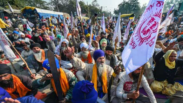 రేపు దిష్టిబొమ్మల దహనానికి నిర్ణయం రేపు దిష్టిబొమ్మల దహనానికి నిర్ణయం