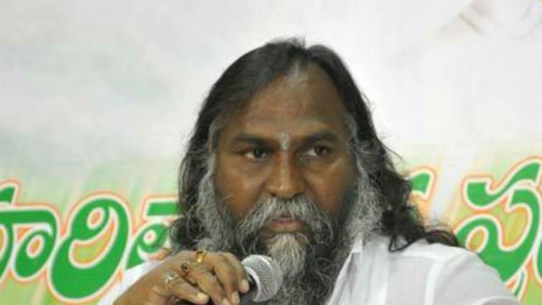 కార్పొరేట్కు కొమ్ముకాస్తూ.. కార్పొరేట్కు కొమ్ముకాస్తూ..