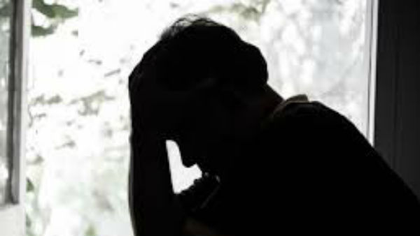 ఇళ్లంతా తీవ్ర దుర్గంధం...