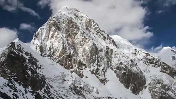 ఆ భూకంపం అనంతరం.. ఆ భూకంపం అనంతరం..