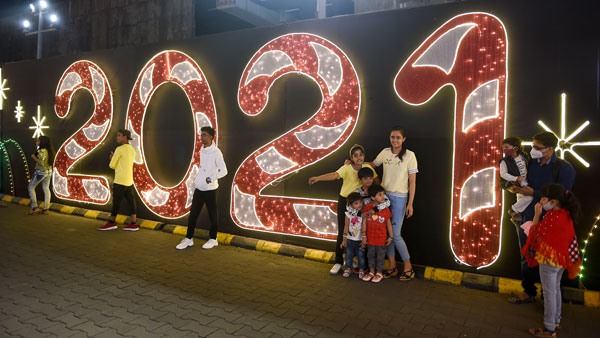 వాణిజ్య రాజధాని ముంబైలోనూ ఆంక్షలే