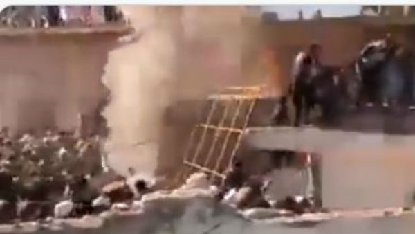 హిందువుల మనోభావాలను కించ పరిచారు అనే ఆవేదన హిందువుల మనోభావాలను కించ పరిచారు అనే ఆవేదన