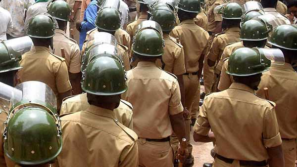 బీచ్లు క్లోజ్ బీచ్లు క్లోజ్