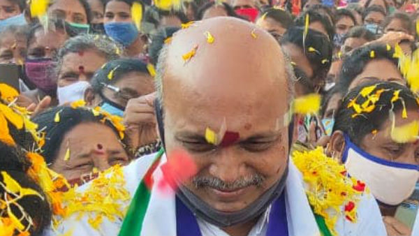 అనపర్తి నియోజకవర్గంలో తాజా, మాజీ ఎమ్మెల్యేల మధ్య అవినీతి ఆరోపణలు అనపర్తి నియోజకవర్గంలో తాజా, మాజీ ఎమ్మెల్యేల మధ్య అవినీతి ఆరోపణలు