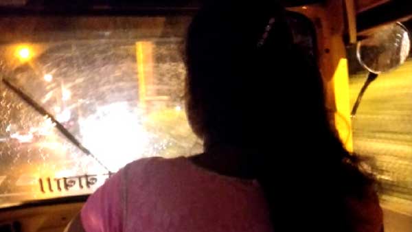 ఆమె ఆదర్శ ఆటో డ్రైవర్