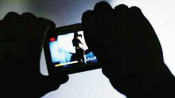  సొల్లు కార్చుకుంటూ వీడియో కాల్స్