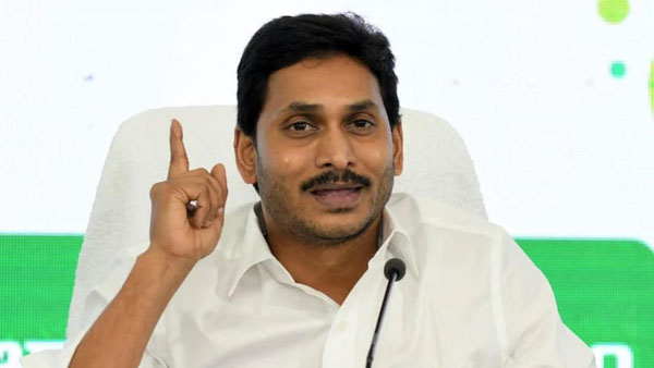 జగన్ బర్త్ డే కి భారీగా ర్యాలీలు , రక్తదాన శిబిరాల నిర్వహణ