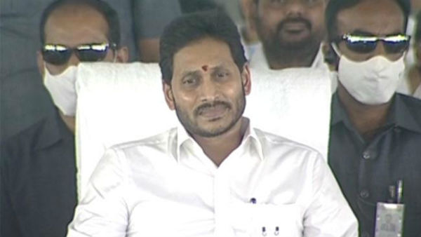 బీసీలు అంటే వెనుకబడిన వర్గాలు కాదు, మన సంస్కృతికి వెన్నెముక కులాలు : సీఎం జగన్ 