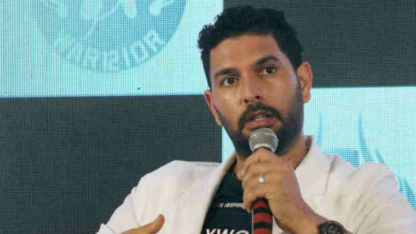 తండ్రి వ్యాఖ్యలకు బాధ పడ్డానని చెప్పిన యువరాజ్ సింగ్ తండ్రి వ్యాఖ్యలకు బాధ పడ్డానని చెప్పిన యువరాజ్ సింగ్