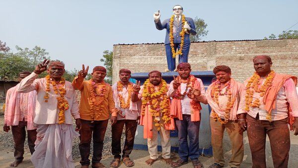 maharashtra panchayat polls: trs supporters are win as sarpanch and ward members in a village maharashtra panchayat polls: trs supporters are win as sarpanch and ward members in a village