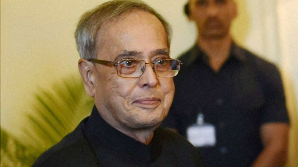 నా చేతుల మీదుగా.. నా చేతుల మీదుగా..