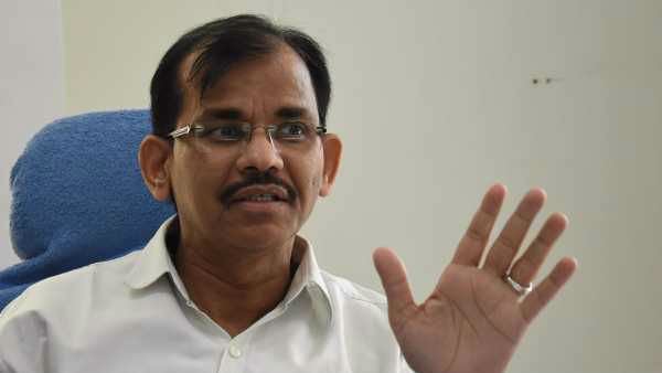 ద్వివేది పేరుతో ఉత్తర్వులు.. ద్వివేది పేరుతో ఉత్తర్వులు..