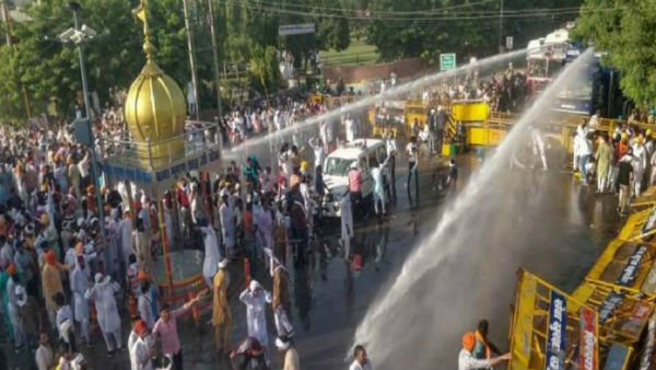 Khattar’s kisan mahapanchayat cancelled after protesting farmers vandalise venue Khattar’s kisan mahapanchayat cancelled after protesting farmers vandalise venue