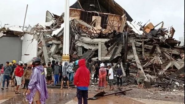  Indonesia earthquake: death toll climbs to 42, injured hundreds, What we know so far