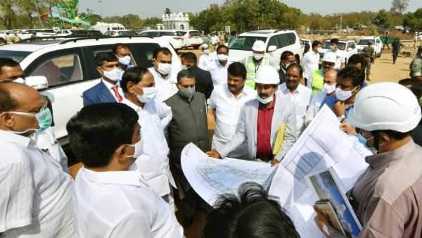 CM KCR inspects new Secretariat construction, orders to Speed Up works