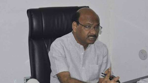 విగ్రహాల ధ్వంసం లో ఏ1, ఏ2 హస్తముందన్న అయ్యన్న పాత్రుడు విగ్రహాల ధ్వంసం లో ఏ1, ఏ2 హస్తముందన్న అయ్యన్న పాత్రుడు