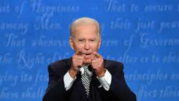 ట్రంప్ మెక్సికో గోడ నిర్మాణానికి బ్రేక్.. ముస్లింలకు గ్రీన్‌సిగ్నల్