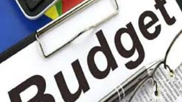  రాజభాషలో తొలి బడ్జెట్..