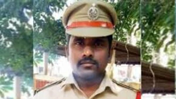 పేకాట శిబిరాలపై దాడుల ఒత్తిడితో ఎస్సై ఆత్మహత్య అన్న ప్రచారంపై ఫైర్ పేకాట శిబిరాలపై దాడుల ఒత్తిడితో ఎస్సై ఆత్మహత్య అన్న ప్రచారంపై ఫైర్