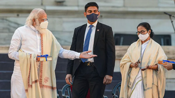 అనుకూలంగా మార్చుకున్న మమతా...