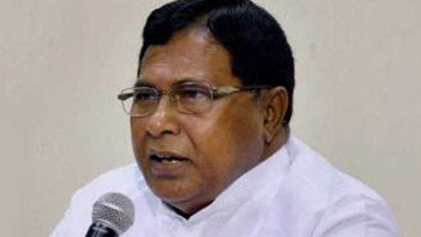  కొడుకు లేదా అనుచరులకు టికెట్..