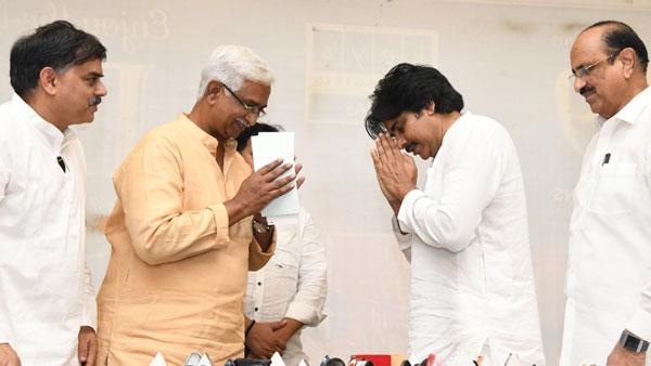 రాముడి వల్లే దేశంలోకి ఇతర మతాలు..