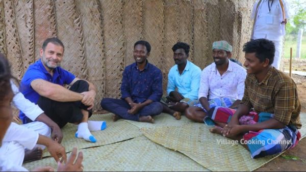 ఇందిరాగాంధీని గుర్తుచేసుకొని..