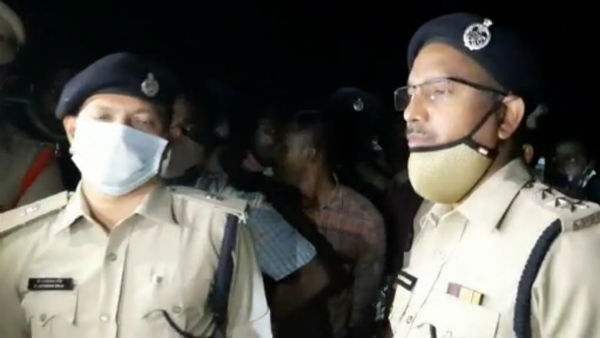  గుడివాడలో పేకాటపై ఎస్‌ఈబీ దాడులు..