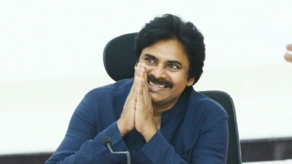 పవన్ రూట్ మార్చారా..?
