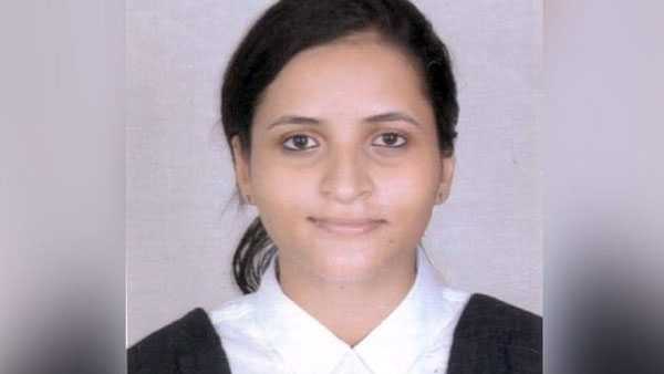 Toolkit Case: Bombay HC Grants Transitory Bail to Activist Shantanu Muluk, Reserves Order in Nikita Jacobs Plea Toolkit Case: Bombay HC Grants Transitory Bail to Activist Shantanu Muluk, Reserves Order in Nikita Jacobs Plea