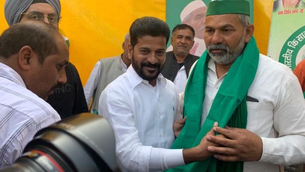  farmers protest: Congress MP Revanth Reddy Meets Rakesh Tikait and invites him to Telangana