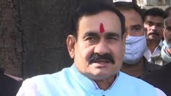 క్యాపిటల్ దాడితో పోల్చిన మీనా హ్యారిస్ క్యాపిటల్ దాడితో పోల్చిన మీనా హ్యారిస్