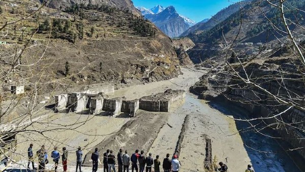 టన్నెల్‌లో మరో 30-35 మంది..