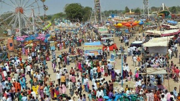 మకర తోరణం ఊరేగింపుతో ముగింపు..