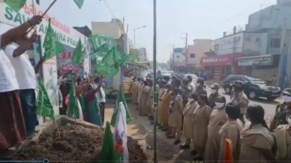  AP CM YS Jagan faces Amaravati farmers protest at the region