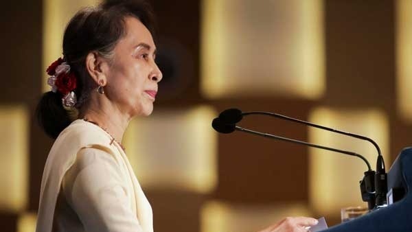 ప్రసారాల నిలిపివేత.. 