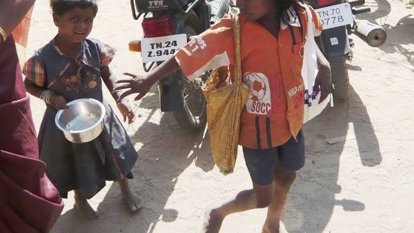 జైపూర్ లో బిచ్చగాళ్ళకు ట్రైనింగ్ ఇచ్చే స్కిల్ సెంటర్ ప్రారంభించిన రాజస్థాన్ సర్కార్ జైపూర్ లో బిచ్చగాళ్ళకు ట్రైనింగ్ ఇచ్చే స్కిల్ సెంటర్ ప్రారంభించిన రాజస్థాన్ సర్కార్