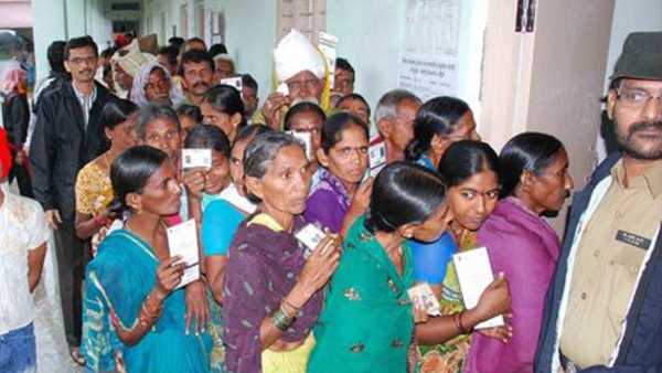 ఈపురుపాలెం మండలం ఇనిమెళ్ళలో ఘర్షణ .. నరసింగపాడులో నిలిచిన పోలింగ్