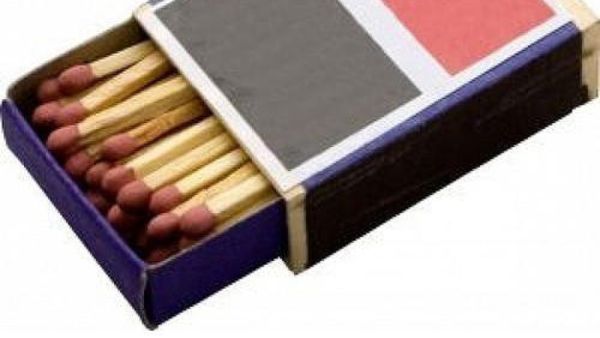  అగ్గిపెట్టె కోసం జరిగిన ఘర్షణ..వరంగల్ లో దారుణం